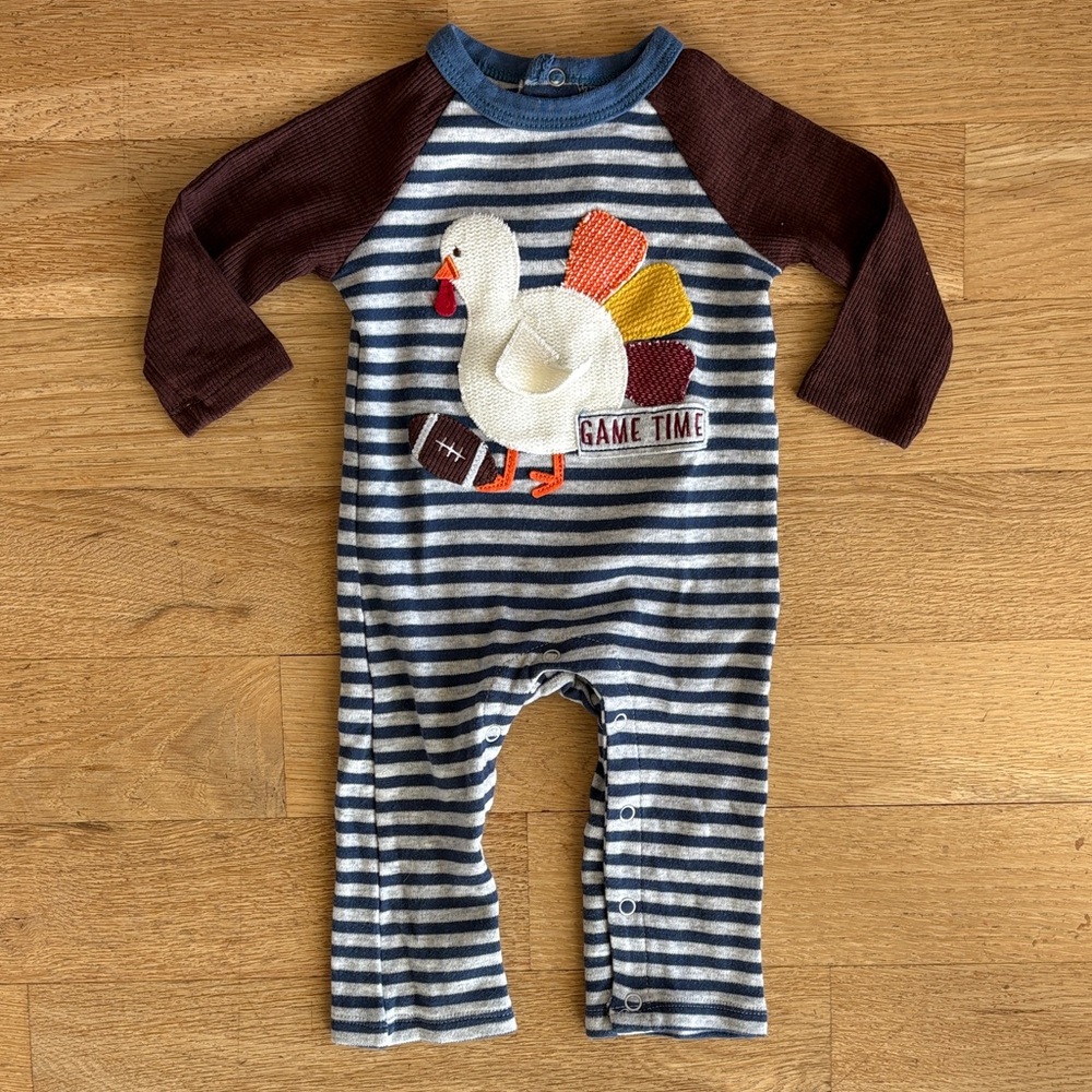 MUD PIE | GRAY AND WHITE STRIPED ROMPER, FOOTBALL TURKEY APPLIQUÉ
